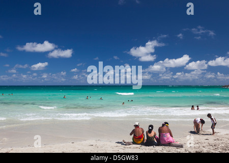 Cuba, l Avana, Playas del Este, Playa Jibacoa beach, pier Foto Stock