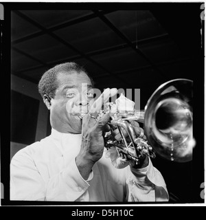 [Ritratto di Louis Armstrong, Carnegie Hall di New York, N.Y., ca. Apr. 1947] (LOC) Foto Stock