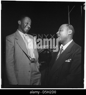 [Ritratto di Wilbur De Paris e Sidney de Paris, Onice, New York, N.Y., ca. Luglio 1947] (LOC) Foto Stock