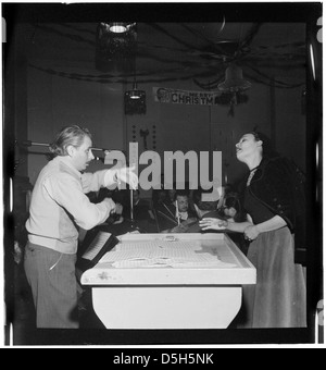 [Ritratto di Lena Horne e Lennie Hayton, New York, N.Y., tra il 1946 e il 1948] (LOC) Foto Stock