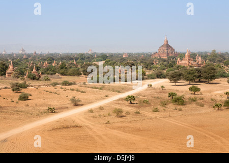 Tempio Sulamani, tempio più grande sul retro, vicino Minnanthu, Bagan, Myanmar (Birmania) Foto Stock