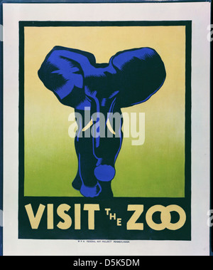 Una fotografia che incoraggia le persone a visitare lo zoo, mostrando una varietà di animali nei loro recinti. L'immagine fa parte della collezione Library of Congress, che enfatizza il turismo della fauna selvatica e dello zoo. Foto Stock