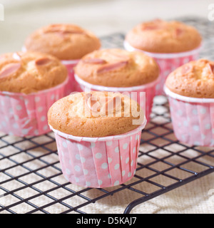 Deliziose tortine topping con mandorla Nizza per party snack Foto Stock