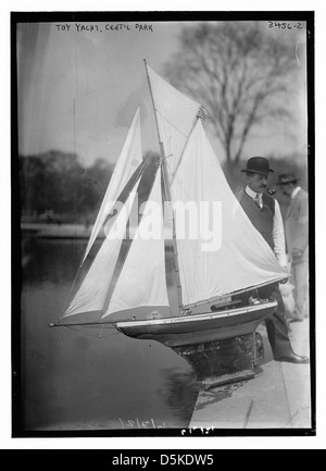 Toy yacht, cent'l [Central] Parco (LOC) Foto Stock