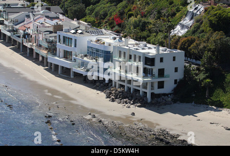 Vista aerea di Halle Berry 's spiaggia di fronte a casa in Malibu. Los Angeles, Californa - 26.04.2011 Foto Stock