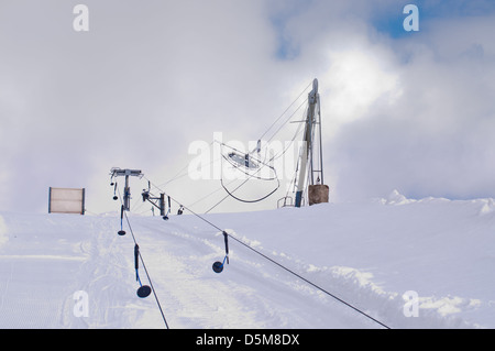 Trascinare il sollevamento in Kopaonik Serbia Foto Stock