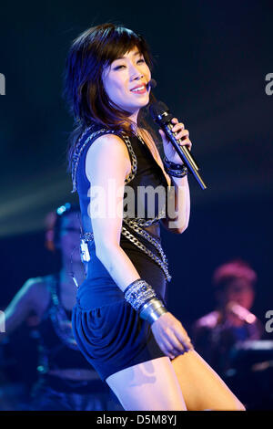 Rama, Ontario, Canada. Il 3 aprile 2013. Cantopop singer Sandy Lam, aka Lam Yik Lin, LIVE MMXIII concerto al Casino Rama. (JKP/N8N/Alamy Live News) Foto Stock