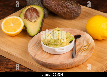 Guacamole, la salsa messicana Foto Stock