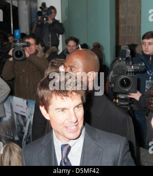 Londra, Regno Unito. Il 4 aprile 2013. Premiere del film Oblivion Tom Cruise a Premiere. Prixnews Foto Stock