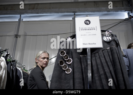 Il tedesco Vogue editor-in-chief Christiane Arp al Mercedes-Benz Fashion Week Berlin Primavera/Estate 2012 - P&C Designer Foto Stock