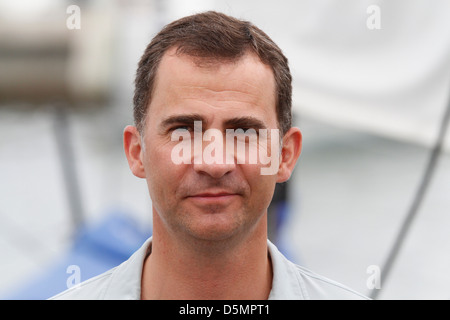 Spagna's Crown erede Principe Felipe sorrisi durante un evento tenutosi nell'isola spagnola di Maiorca Foto Stock