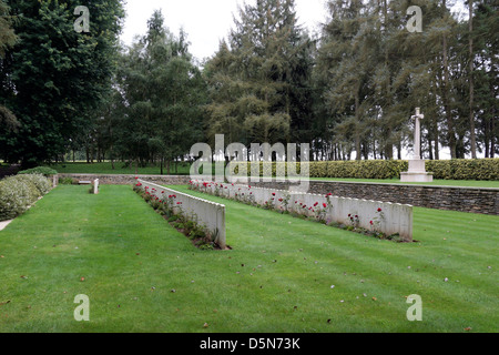 Il Biancospino Ridge n. 2 cimitero presso il Terranova Memorial Park, Somme, Francia. Foto Stock