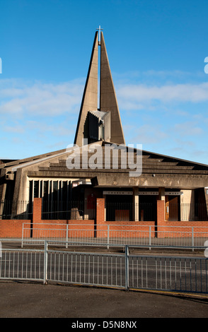 Saint Thomas More RC Chiesa, Sheldon, West Midlands, England, Regno Unito Foto Stock