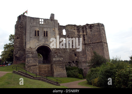 NOTTINGHAMSHIRE; NEWARK ON TRENT ; Newark Castle nord ovest della torre e fiume curtain wall Foto Stock