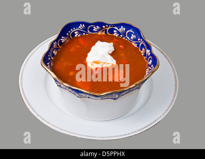 Gulasch con panna acida - tradizionale zuppa ungherese Foto Stock