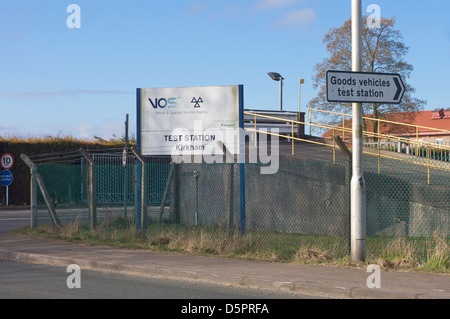 Veicoli per il trasporto merci della stazione di test,Kirkham,Lancashire Foto Stock