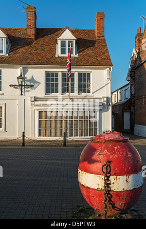 House e la vecchia miniera in Burnham. La messa a fuoco è sulla casa. Foto Stock