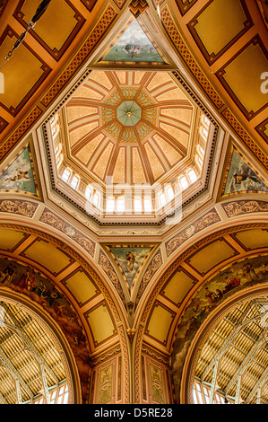 Il soffitto di Melbourne la maestosa Royal Exhibition Building. Foto Stock