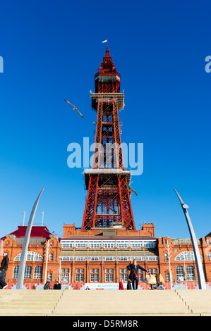 La Blackpool Tower, Blackpool, Lancashire, Inghilterra, Regno Unito Foto Stock
