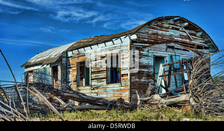 Abbandonato casa turchese in Mojave National Preserve Foto Stock