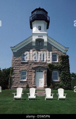 Sheffield Island Lighthouse Norwalk Connecticut 1827,faro,tre sedie a sdraio, Lighthouse, il faro luce,Connecticut, Foto Stock