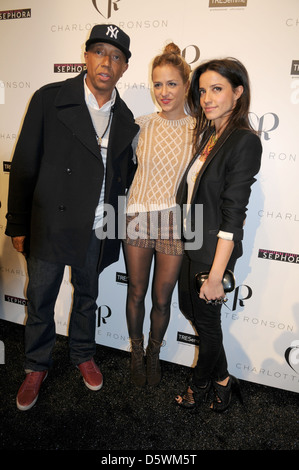 Russell Simmons, Charlotte Ronson, Shoshanna Lonstein Gruss Mercedes-Benz della settimana della moda autunno 2012 - Charlotte Ronson - Dietro le quinte Foto Stock