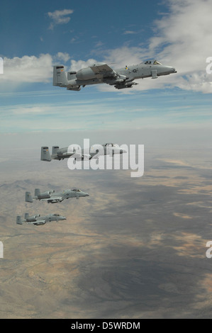 Fairchild Republic A-10 "Thunderbolt' IIs da Davis Monthan AFB su Arizona. Foto Stock