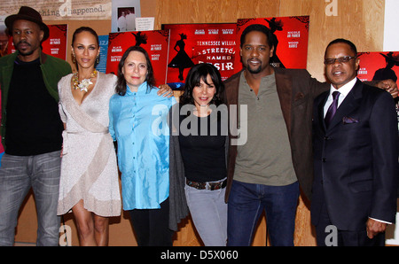 Legno Harris, Nicole Ari Parker, Emily Mann, Daphne Rubin-Vega e Blair Underwood incontrare e salutare con Broadway 'un tram Foto Stock