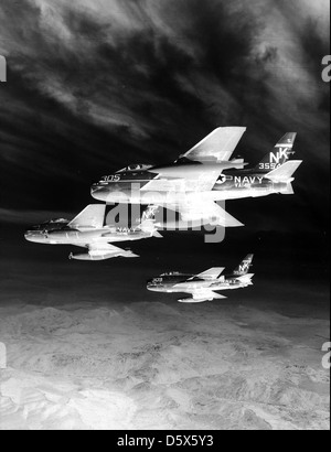 North American FJ-4B (AF-1E) 'Furys' di VA-146. Foto Stock