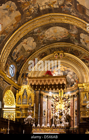 Interno della St John's Co cattedrale, Valletta, Malta Foto Stock