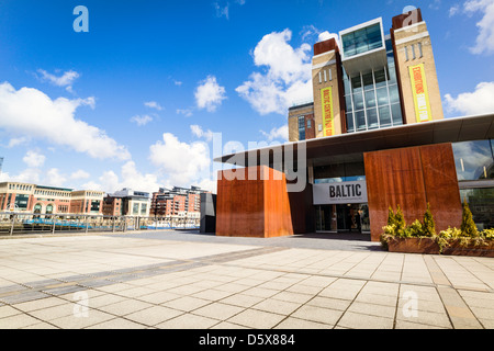 Il mar Baltico Centro per l Arte Contemporanea sulle rive del fiume Tyne, Nord Est Inghilterra Foto Stock