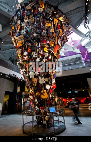 Le radici e i rami scultura. Artista: Trimpin. L'Experience Music Project Museum. Seattle. Stati Uniti d'America Foto Stock