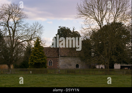 Sant. Chiesa di Maria, Alton Barnes Wiltshire, Inghilterra Foto Stock