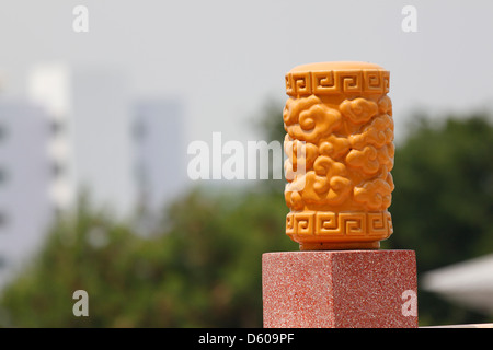 La orange pali da recinzione di stile Cinese. Foto Stock