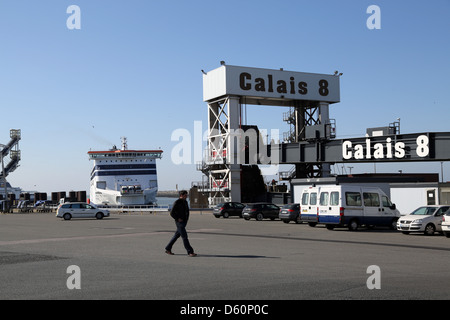 Calais dock Ferry Terminal Francia Foto Stock