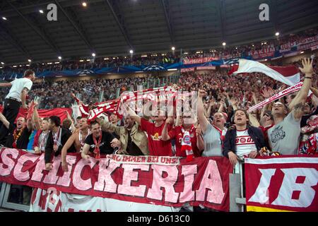 Torino, Italia. Il 10 aprile 2013. Ventole (Bayern), 10 aprile 2013 - Calcio : UEFA Champions League quarti di finale 2 gamba match tra Juventus 0-2 Bayern Munchen a Juventus Stadium di Torino, Italia. (Foto di Maurizio Borsari/AFLO/Alamy Live News) Foto Stock