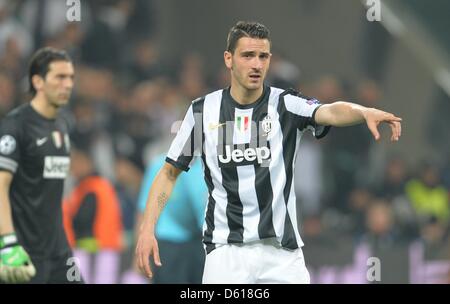 Torino, Italia. Il 10 aprile 2013. La Juventus' Leonardo Bonucci gesti durante la UEFA Champions League quarti di finale della seconda gamba partita di calcio tra Juventus Torino e FC Bayern Monaco presso la Juventus Stadium di Torino, 10 aprile 2013. Foto: Andreas Gebert/dpa/Alamy Live News Foto Stock