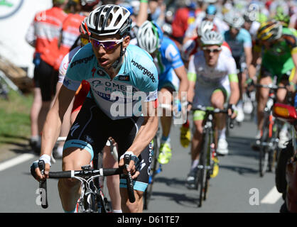 Tony Martin del team Omega Pharma-Quick passo compete nel 'intorno al mozzo delle finanze Eschborn-Frankfurr' Bicycle Race a Feldberg/Taunus, Germania, 01 maggio 2012. La corsa in bicicletta attraverso la montuosa Taunus regione avviene il cinquantunesimo tempo. Foto: ARNE DEDERT Foto Stock