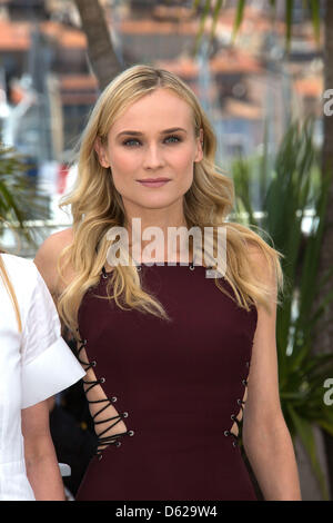 Attrice e membro della giuria Diane Kruger assiste la giuria photocall photocall del sessantacinquesimo Cannes Film Festival presso il Palais des Festivals a Cannes, Francia, il 16 maggio 2012. Foto: Hubert Boesl Foto Stock