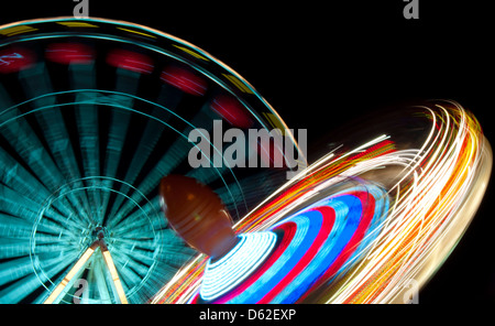 Giostre di notte, Nottingham England Regno Unito Foto Stock