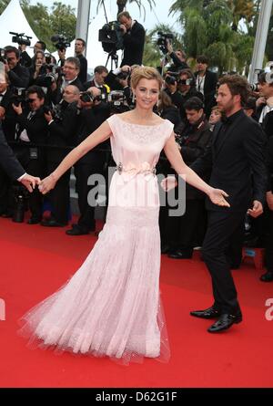 L'attrice francese Anne Consigny arriva alla premiere di " non è finita qui." durante il sessantacinquesimo Cannes Film Festival presso il Palais des Festivals a Cannes, Francia, il 21 maggio 2012. Foto: Hubert Boesl Foto Stock