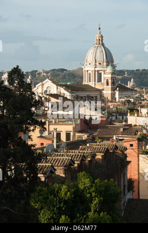 Roma, Italia. Un elevato al mattino presto vista del Tridente distretto della città. 2013. Foto Stock