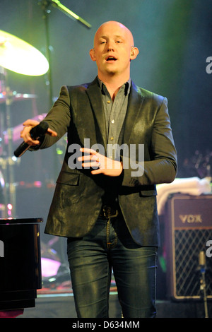 Isaac Slade mischia esegue alla Opera House di Toronto Canada - 17.01.12 Foto Stock