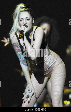 Porcellana esegue nero durante il 'I Am Music II ' tour presso il Bank Atlantic Center Sunrise, Florida - 05.04.11 Foto Stock