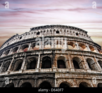 Colosseo a Roma Foto Stock