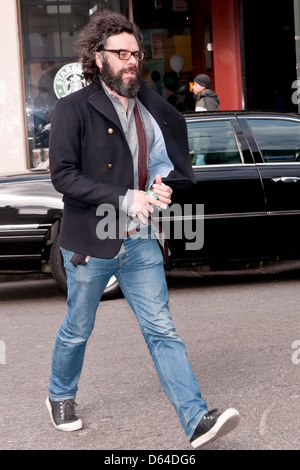 Volo della stella CONCHORDS JEMAINE Clemente è stato lasciato coperto in una bevanda calda il martedì (15Mar11) dopo un alterco riscaldato Foto Stock