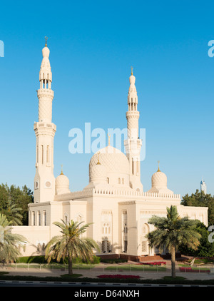 Vista di Jumeirah grande moschea in Dubai Emirati Arabi Uniti EMIRATI ARABI UNITI Foto Stock