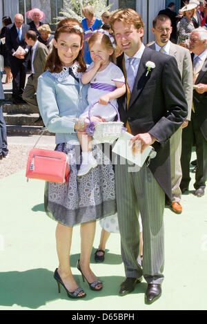 Il principe olandese Floris, Principessa Aimee e Eliane e partecipare al matrimonio della Principessa Maria Carolina e Albert Brenninkmeijer presso la Basilica di San Miniato al Monte di Firenze, Italia, 16 giugno 2012. Foto: Patrick van Katwijk / Paesi Bassi fuori Foto Stock