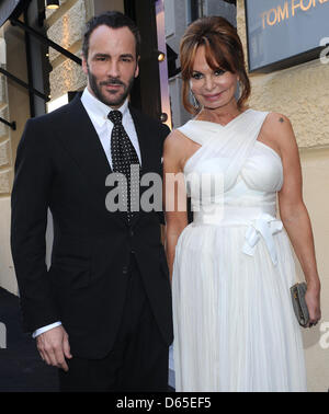 Designer americano Tom Ford visiti il Tom Ford Boutique a Monaco di  Baviera, Germania, il 18 giugno 2012. Il negozio aperto nel novembre 2011  ed è unico nel suo genere in Germania.