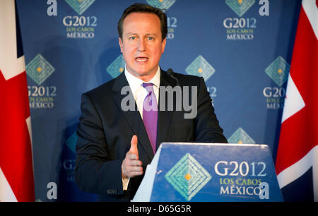 Primo Ministro britannico David Cameron dà una conferenza stampa al termine del vertice del G20 a Los Cabos, Messico, 19 giugno 2012. I capi di Stato e di Governo del G20 si erano radunati per una due giorni del Vertice nell'esclusiva località balneare sulla costa del Pacifico. Foto: Peer Grimm Foto Stock